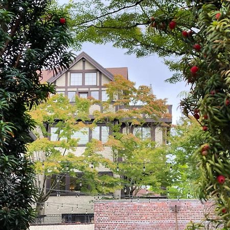 Cecil Bacon Manor Bed & Breakfast Seattle Exterior photo